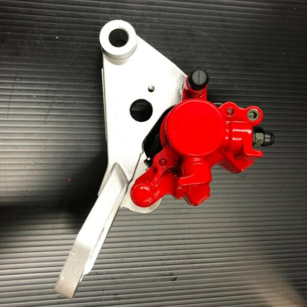 [ORIGINAL] REAR BRAKE CALLIPER RED BENELLI RFS150i [READY STOCK] - Image 3